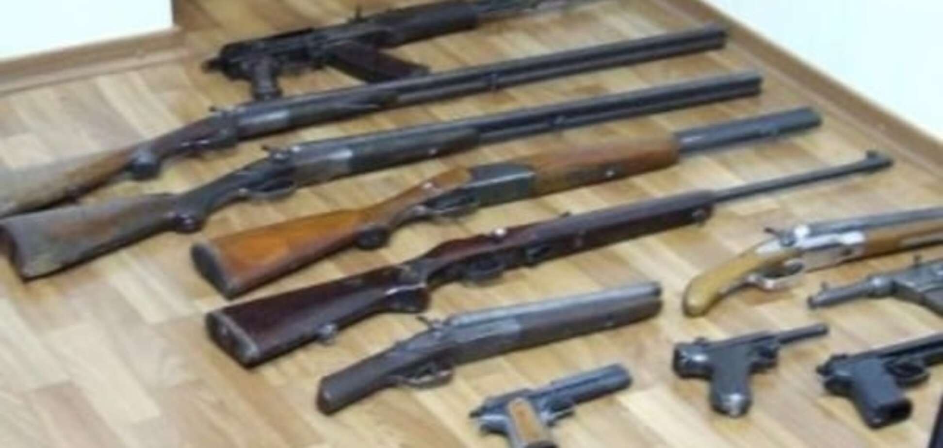 На Київщині вилучили зброю у незаконного добровольчого батальйону