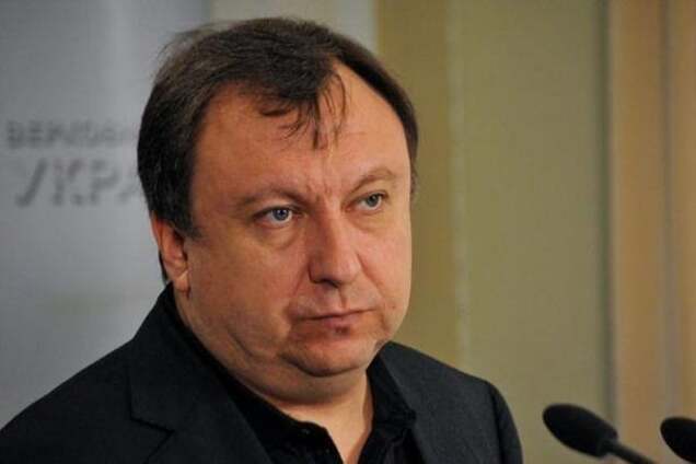 У Яценюка резко отреагировали на призыв Порошенко уйти в отставку