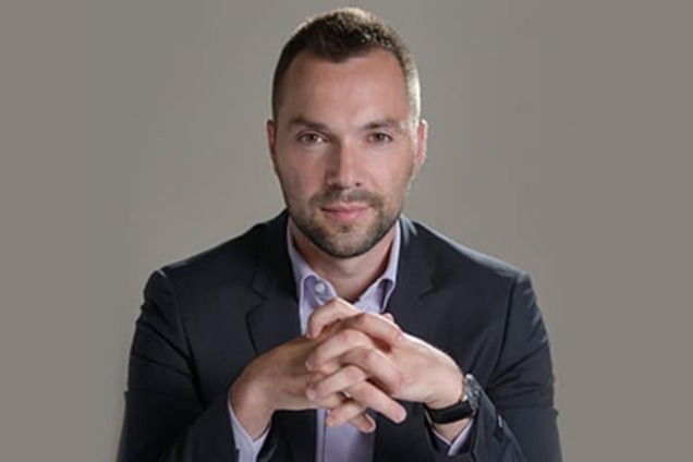 Уповільнена шизофренія: Арестович розповів, як вийти з глухого кута Мінських угод