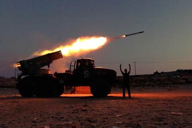 Адский вечер в Донецке: террористы обстреляли украинских бойцов из 'Градов'- соцсети