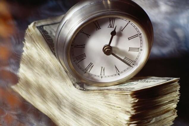 В НБУ рассказали, в чьих руках находится 75% внутреннего госдолга