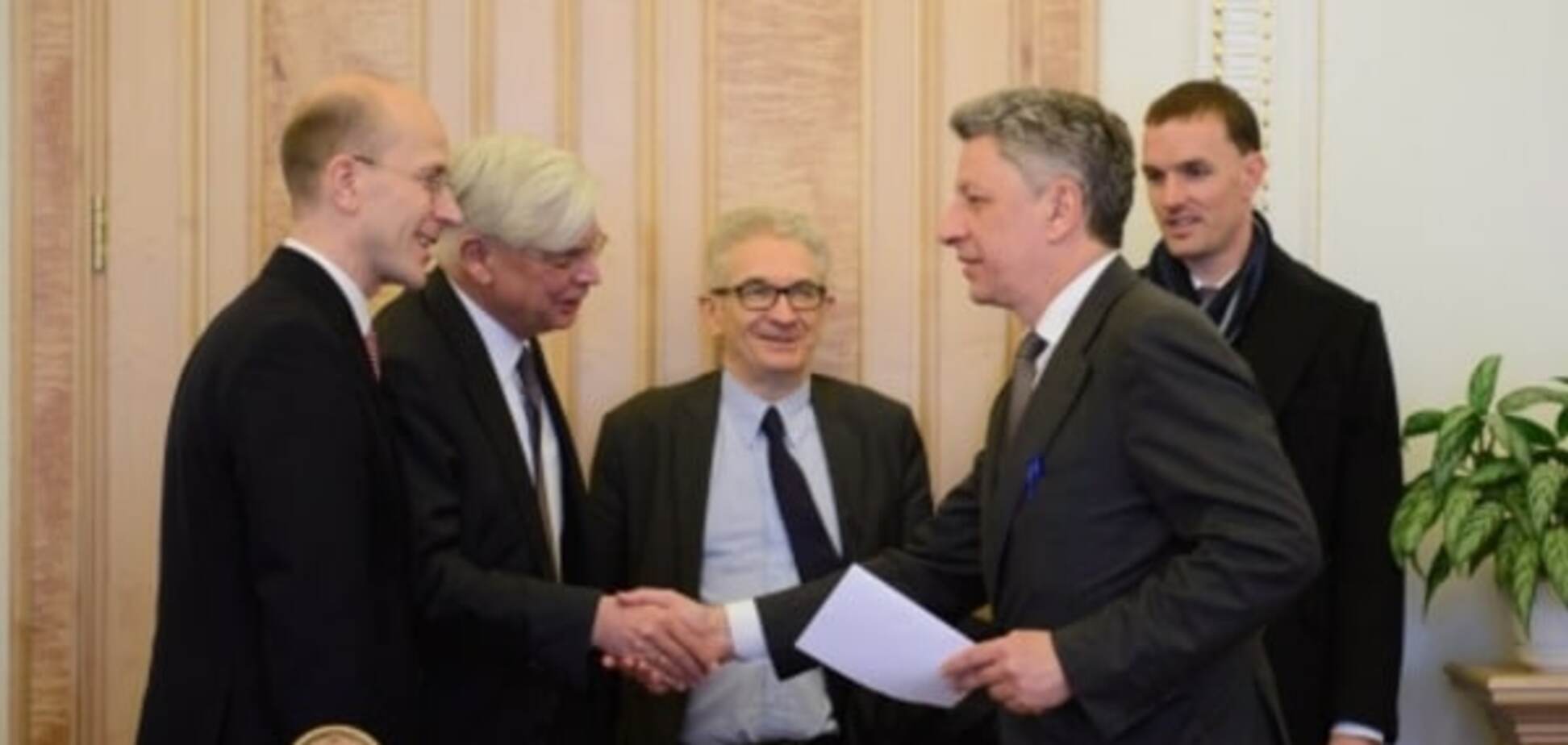 Единственный путь: Бойко рассказал делегации ЕС, как урегулировать конфликт на Донбассе