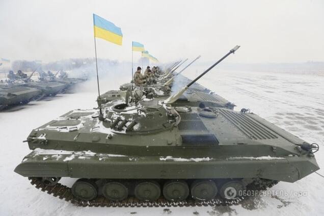 Бойцы АТО отбили атаки террористов возле Николаевки и Новотроицкого