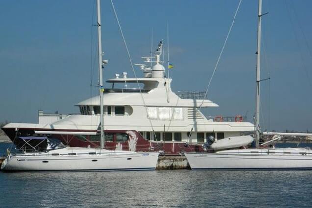 Шикарная яхта Януковича нашлась в Турции: опубликовано видео