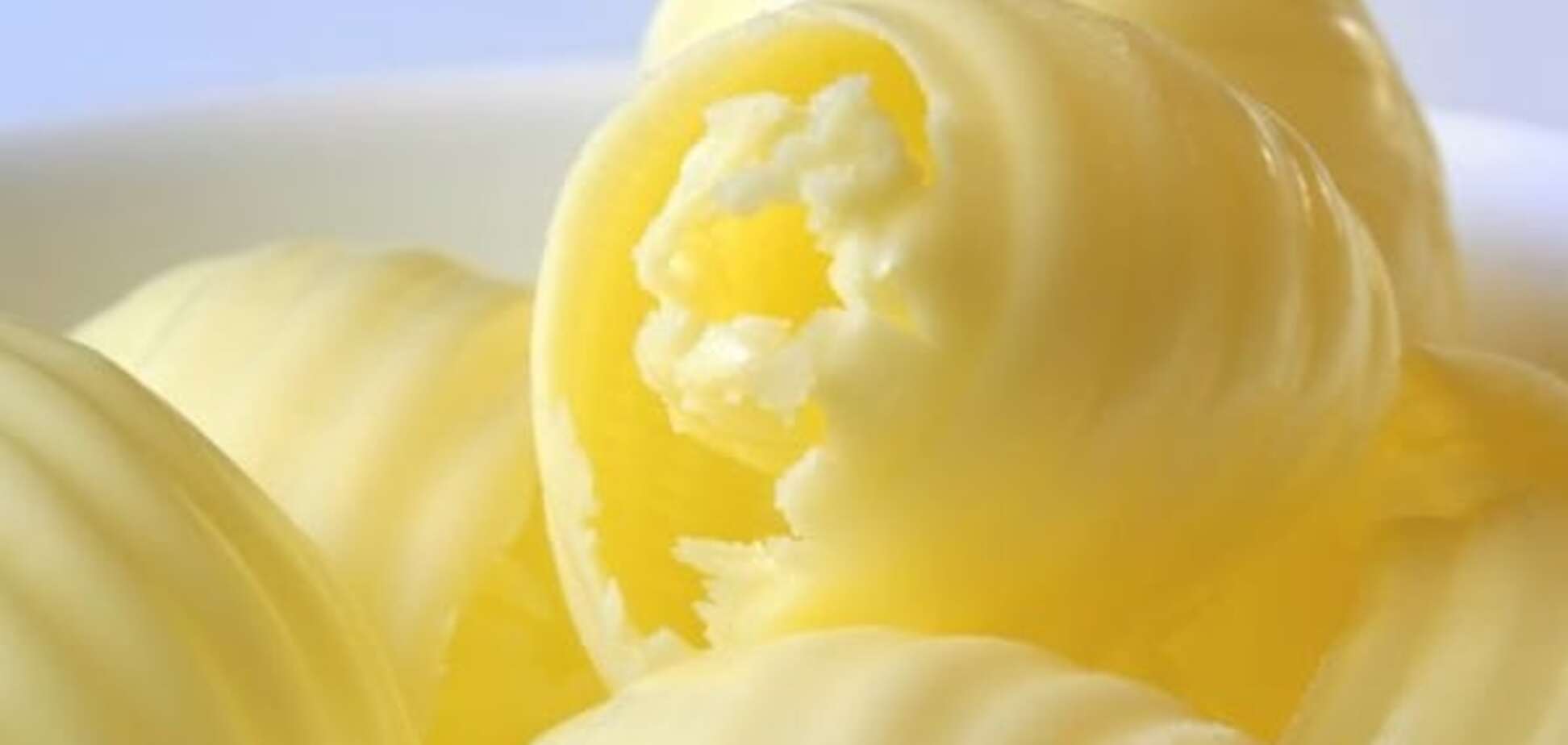 АМКУ повідомив про підробку вершкового масла популярним молокозаводом