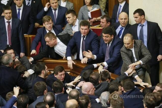 Оттенки серого: социолог рассказала, чем аукнется 'апдейт' Яценюка