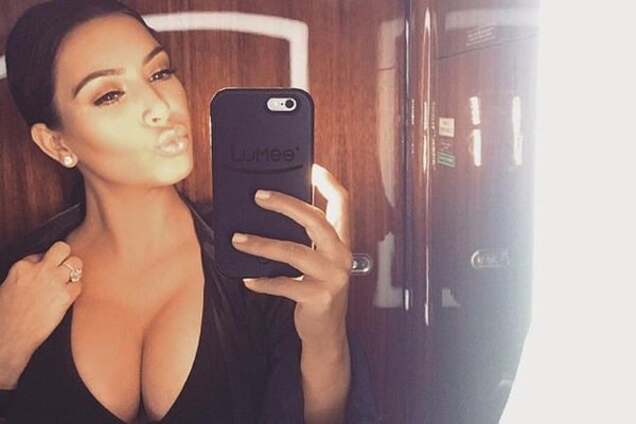 Кардашьян открыла свой главный секрет красивой груди