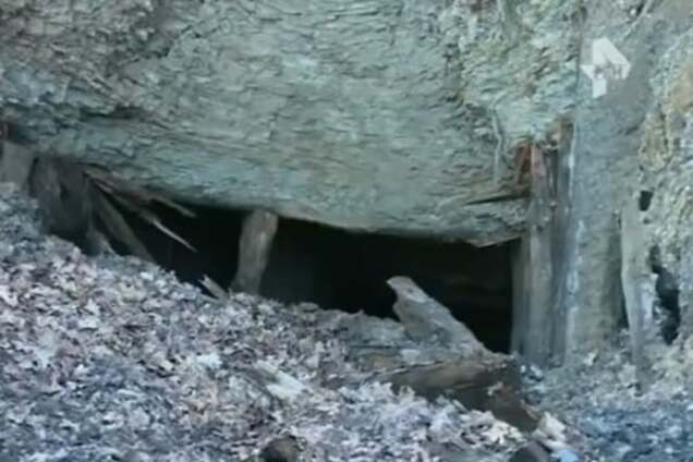 Террористы 'ЛНР' убили россиянина и бросили с живой матерью в копанку: опубликовано видео