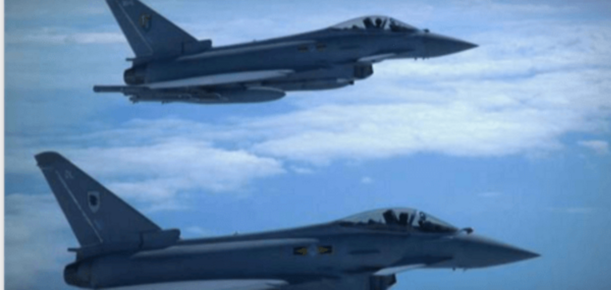 Великобритания подняла истребители на перехват российских бомбардировщиков