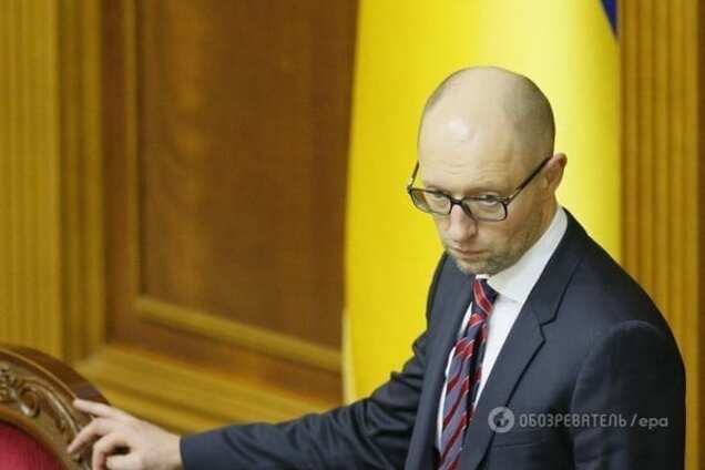 Яценюк не тоне, і чому це є великою проблемою Порошенка