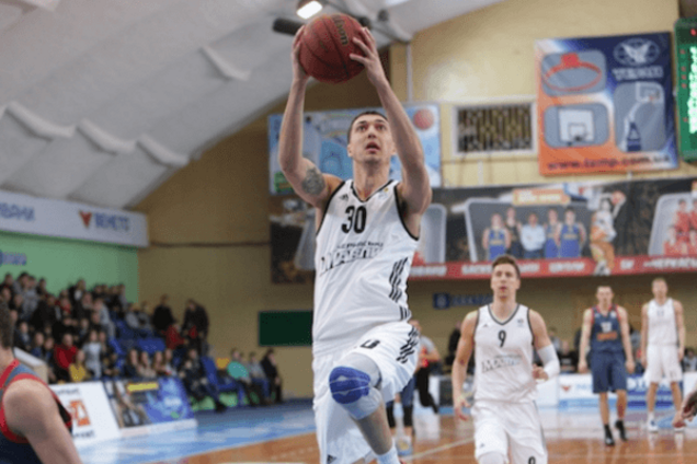 'Черкаськи Мавпы' выдали зрелищный бой в Запорожье