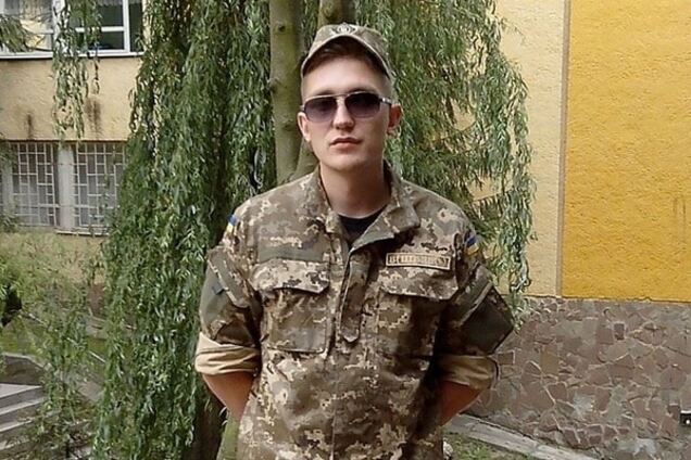 Погиб еще один украинский боец, подорвавшийся в Песках