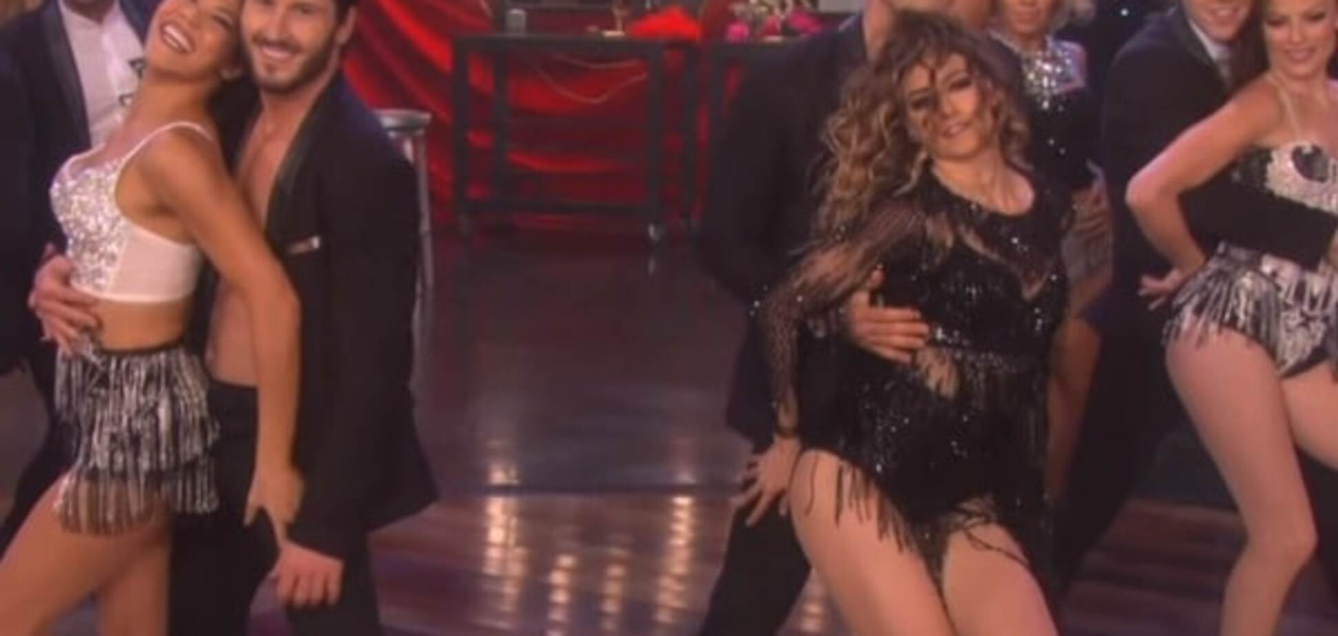 Экс-'Холостяк' вместе с братом зажгли на шоу Эллен ДеДженерес