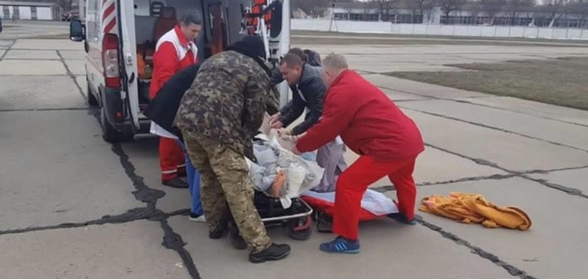 В Одесу доставили групу поранених бійців АТО