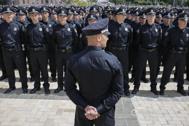 Защитите нас: в соцсетях полицейские позвали киевлян на митинг
