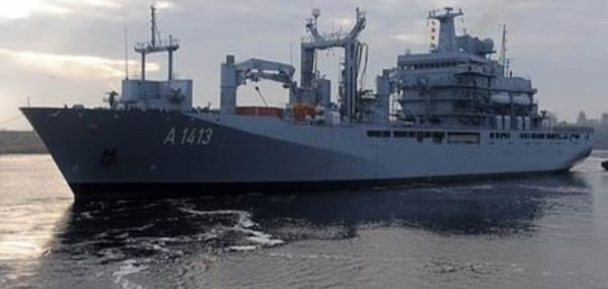 ЗМІ: Кораблі НАТО прибули в Егейське море для боротьби з контрабандистами