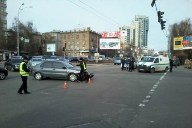 У Києві автомобіль з інкасаторами потрапив у ДТП