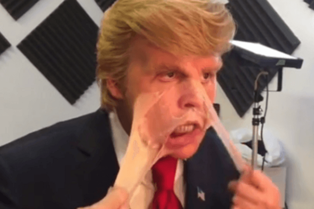 Fuck You, Трамп: Джонни Депп 'вселился' в тело одиозного политика США. Видеофакт