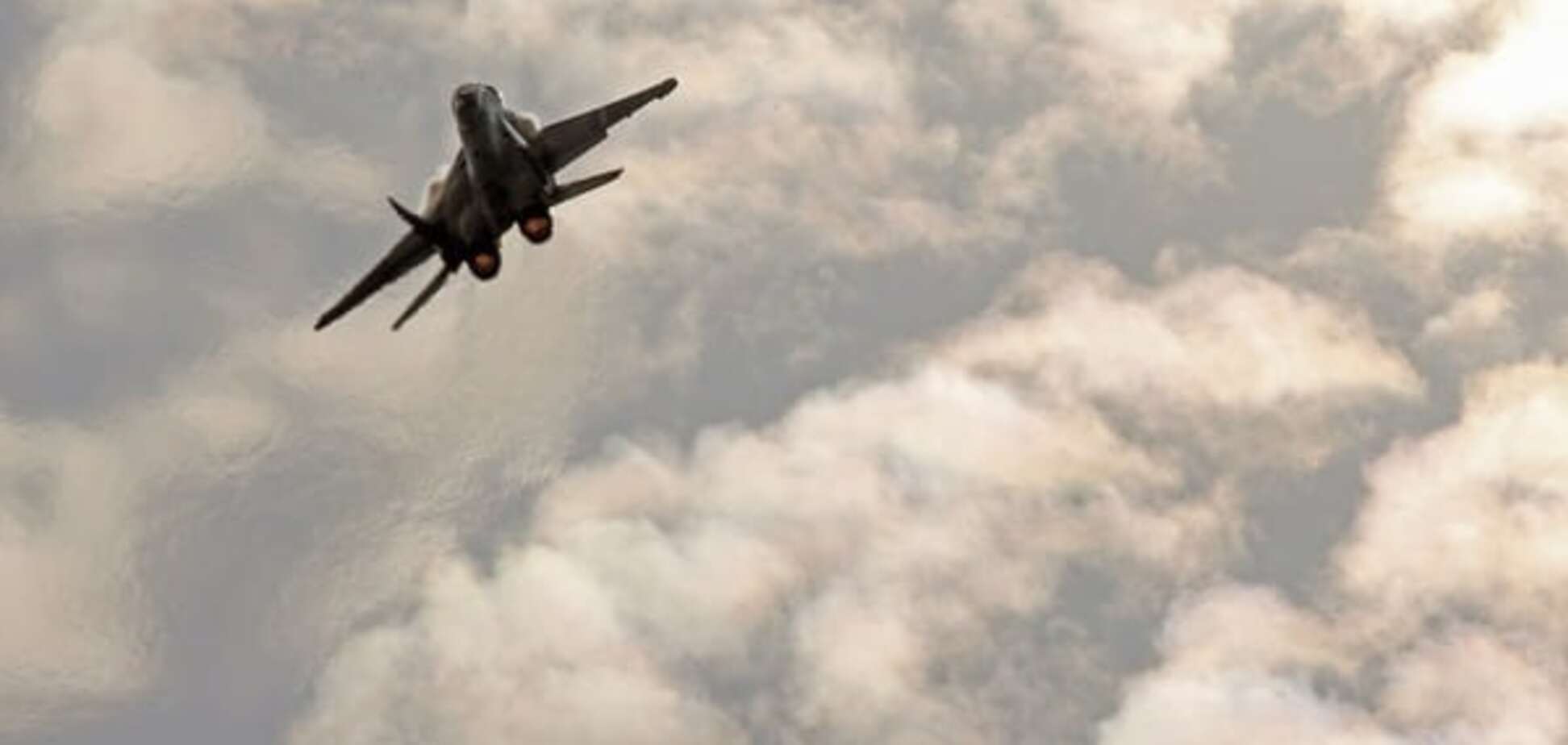 Россия готовит на Донбассе наступление при поддержке авиации - волонтер
