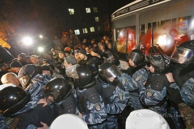 Разгон Майдана: избивавшие студентов 'беркутовцы' до сих пор работают в МВД - адвокат