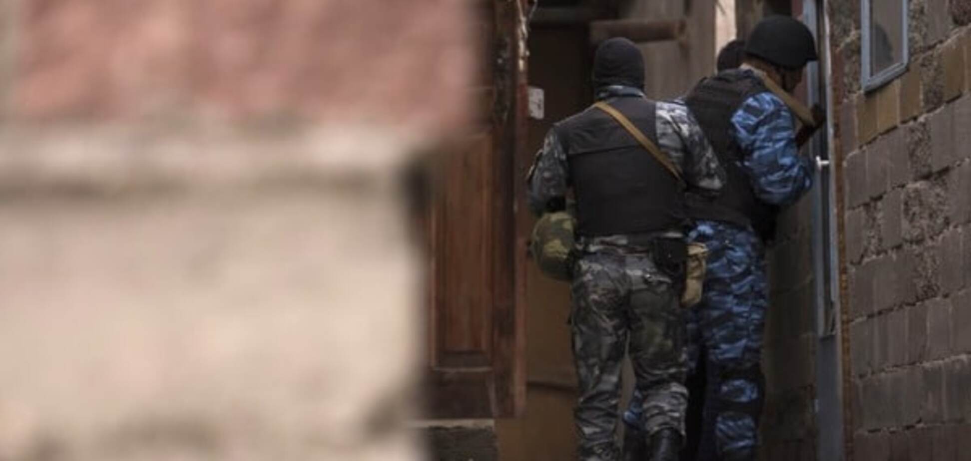 Массовые обыски в Крыму: оккупанты вновь нагрянули к крымским татарам