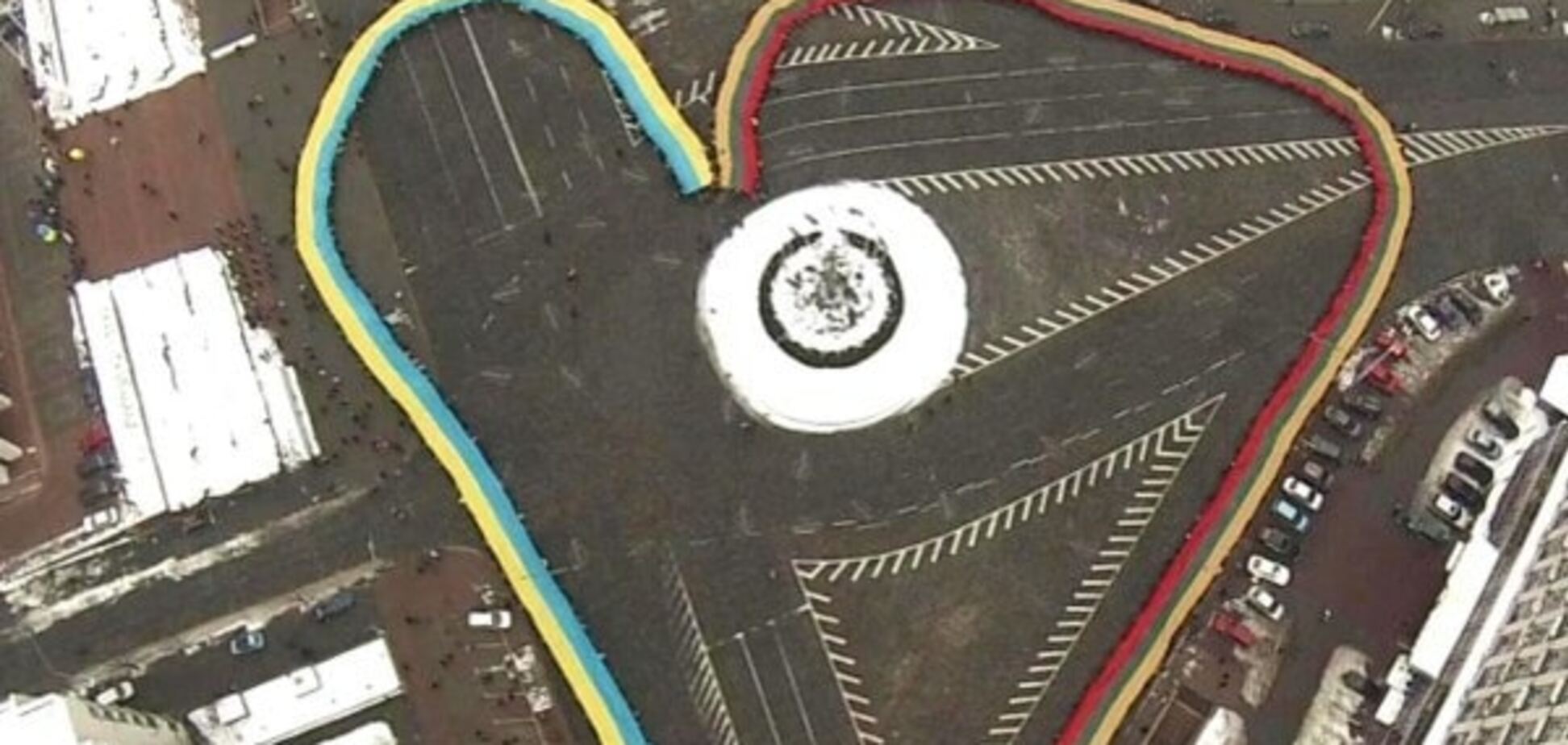 'За нашу свободу и вашу': глава МИД Литвы почтил память героев Майдана