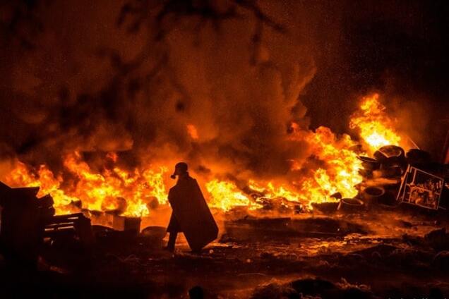 Почему мы пытаемся жить в стране, которой больше нет