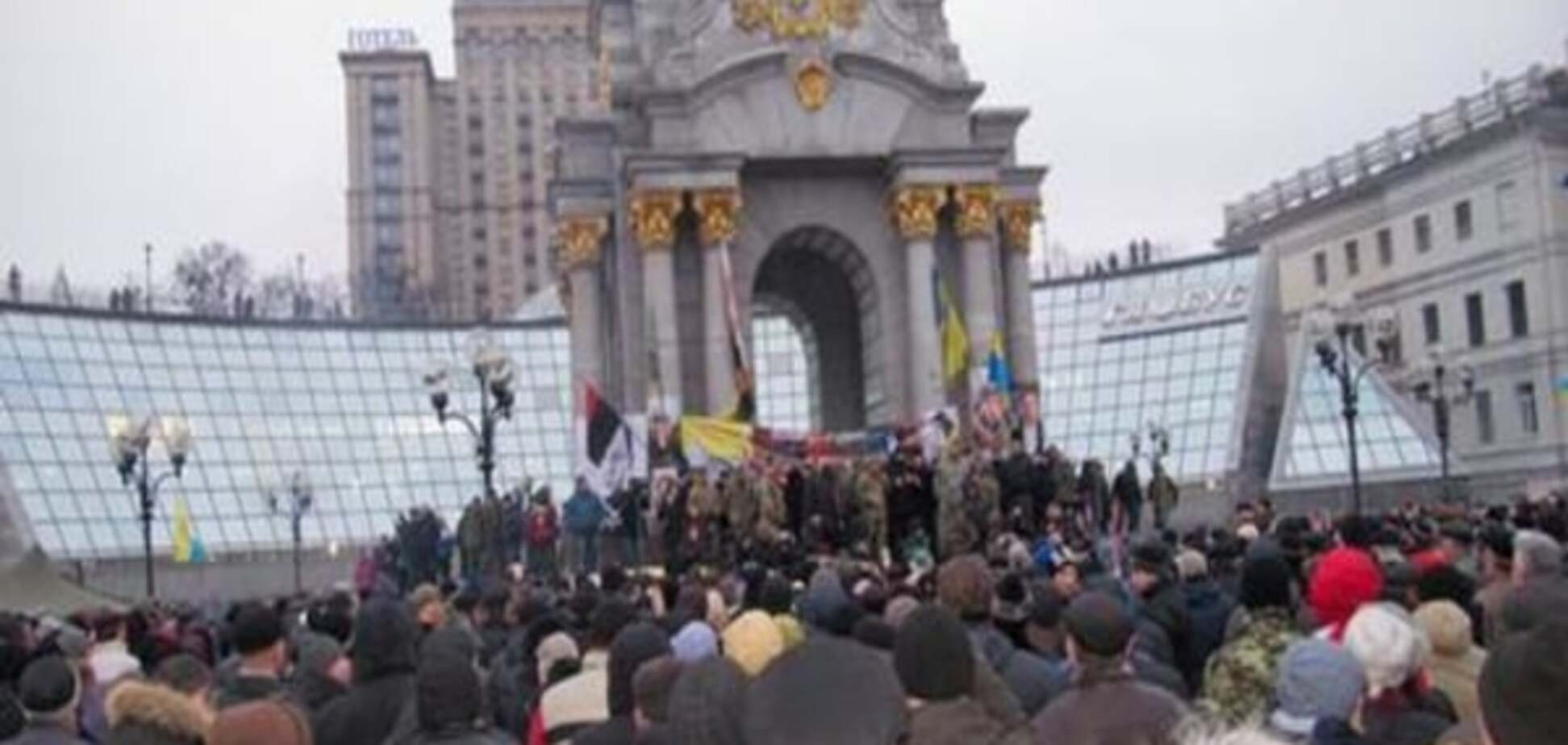 Організатори віча на Майдані оголосили свої вимоги