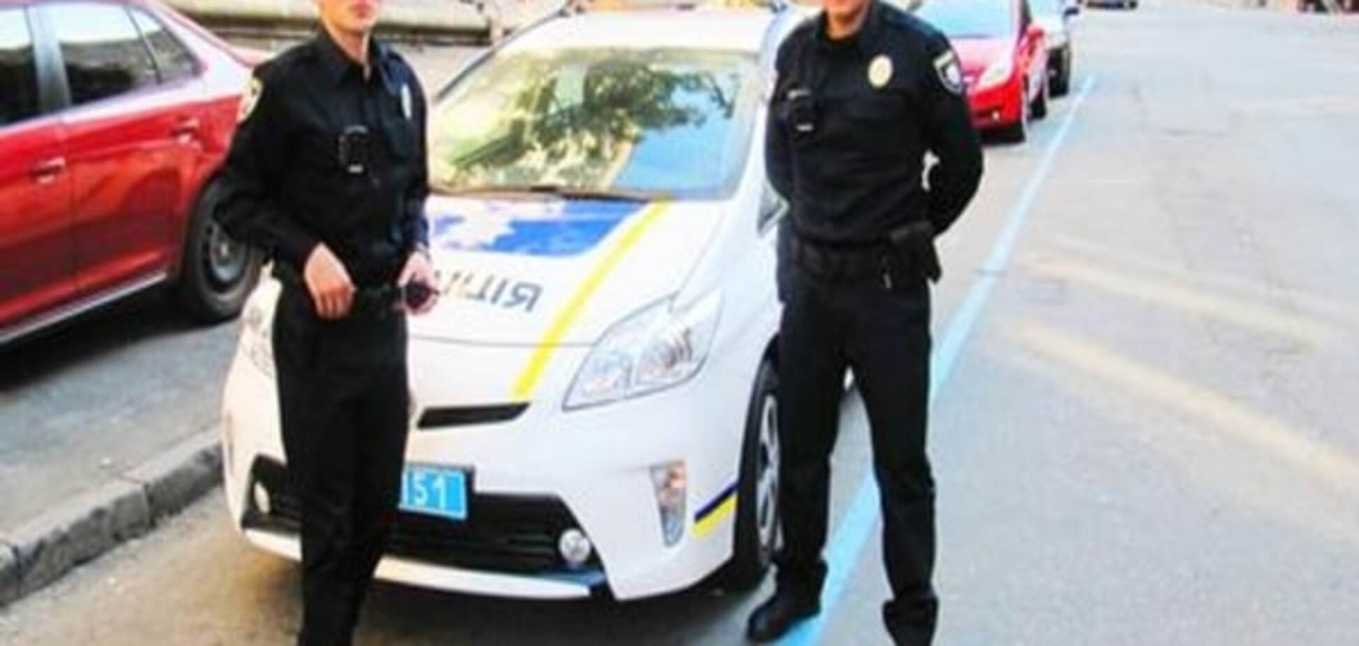 У Києві на Софійській площі - акція на підтримку патрульної поліції