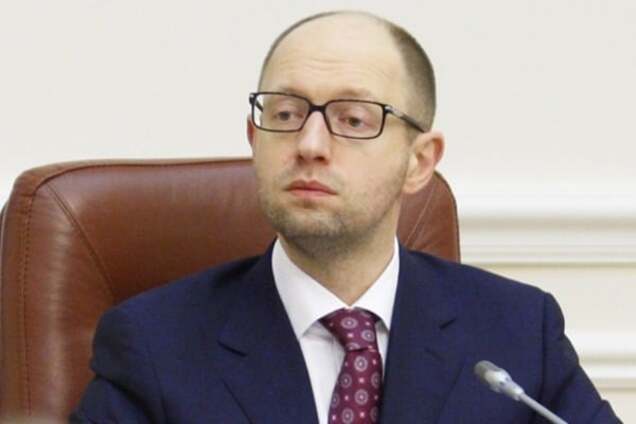 Пакуем чемоданы: Яценюк и Янукович