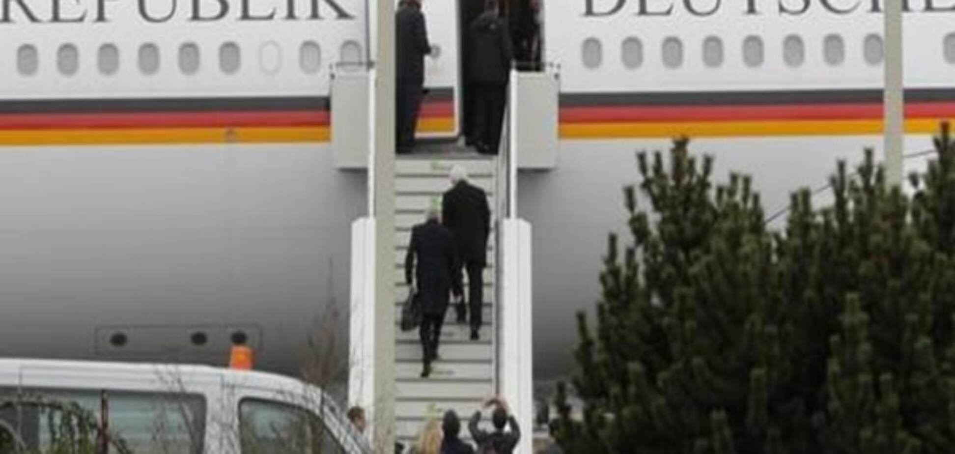 Штайнмаєр: 'Київ має знайти, як повернутися на шлях реформ'