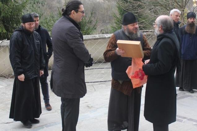 Православные гости: оккупанты сообщили о визите в Крым делегации из Греции