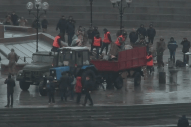 Операция 'зачистка': из центра Киева убрали 'Майдан-3'. Опубликованы фото