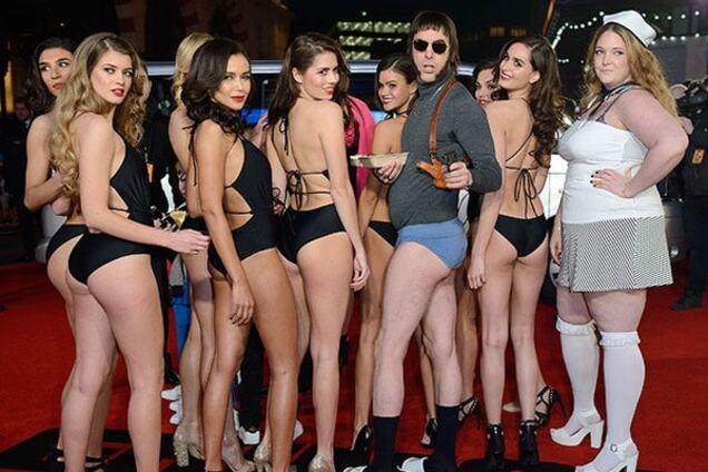 Саша Барон Коэн в трусах посетил премьеру своего фильма в Лондоне