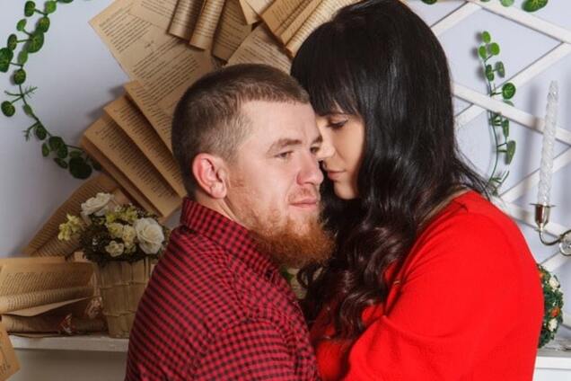 Столкнулась с 'Уралом' 'ДНР': СМИ 'похоронили' жену Моторолы. Фотофакт