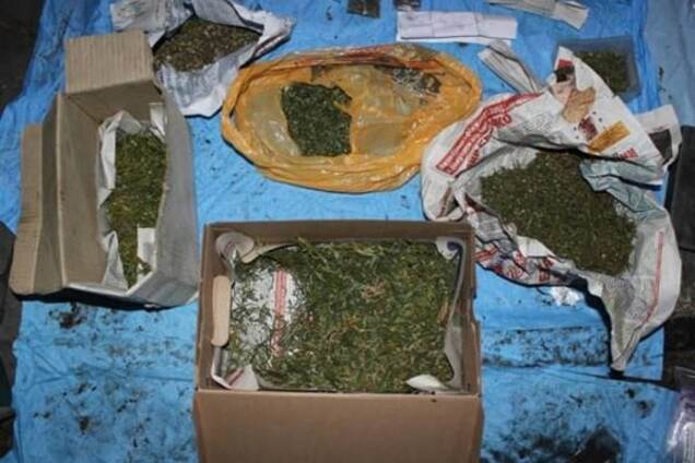 На Киевщине полиция изъяла наркотиков на миллион гривен