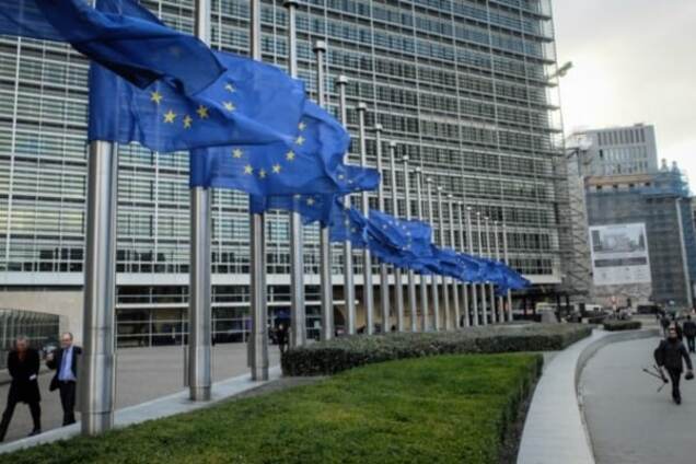 Безвизовый режим с ЕС: Украине 'придется подождать' - СМИ