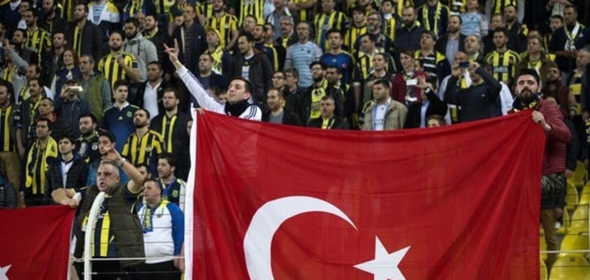 Турецких болельщиков не пустили в Россию на матч Лиги Европы