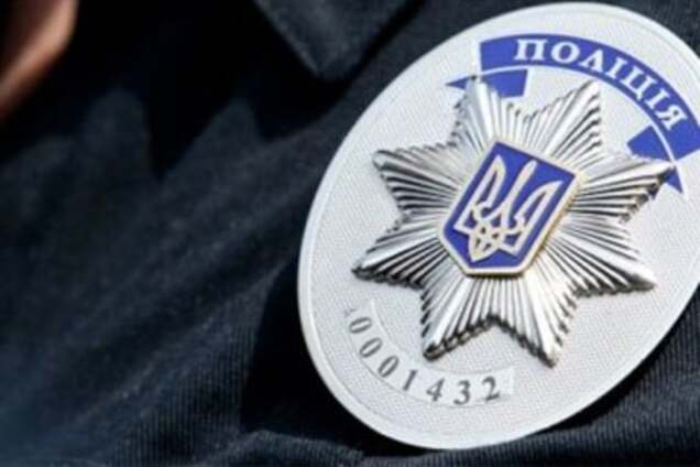 Не повезло: в Киеве грабитель сломал ногу, убегая от полиции