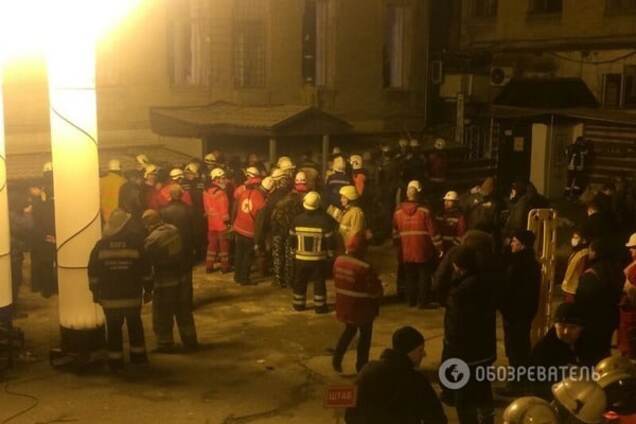Обвал дома в центре Киева: обнародованы фото и видео спасательной операции