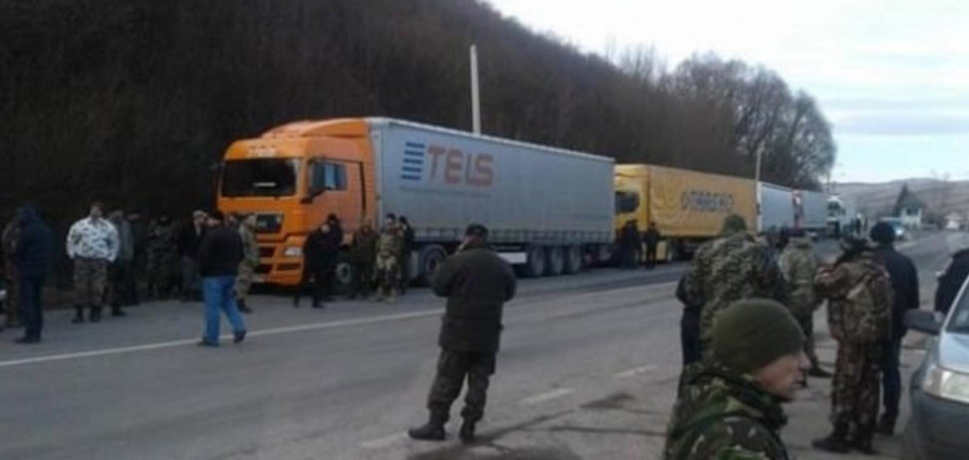 Блокада российских фур: активисты заявили, что их хотят стравить с полицией