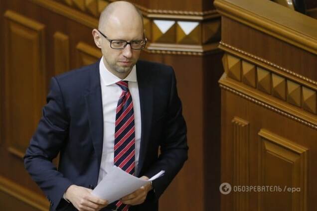 СМИ узнали о готовности Яценюка уйти в отставку, в 'Народном фронте' отрицают