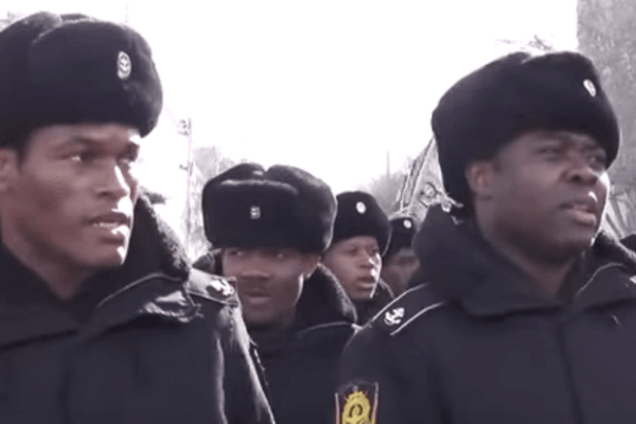 'Обама всіх переграв': у мережі шоковані темношкірими моряками 'Кримнаша'. Відеофакт