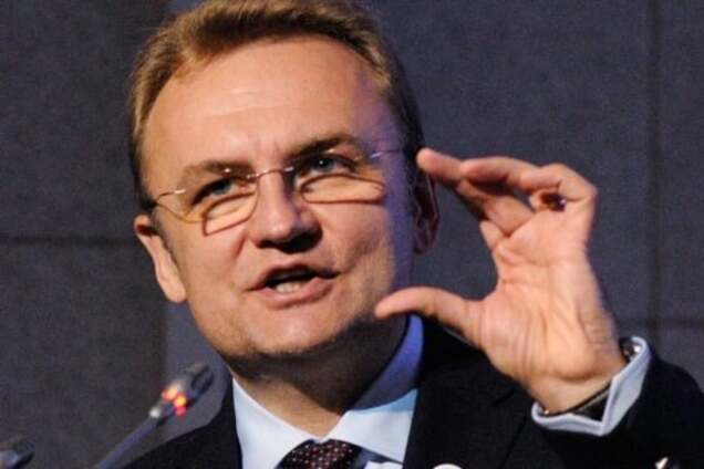 Чего стыдиться? Садовый назвал оптимальный способ смены Яценюка