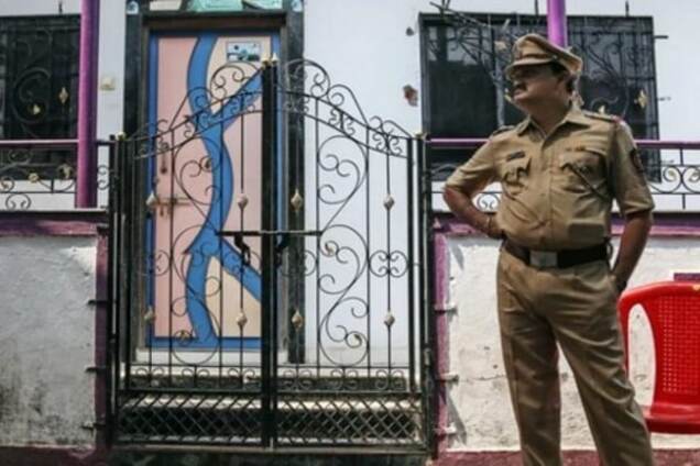 В Индии мужчина зарезал 14 членов своей семьи