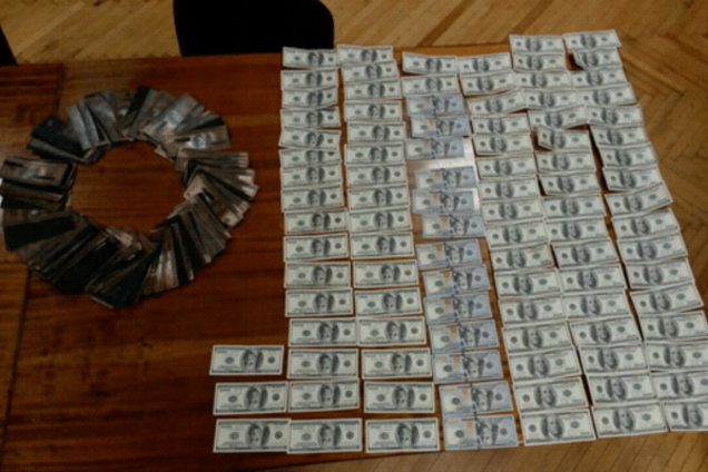 Афера с долларами: в Киеве задержали иностранцев-'фокусников'