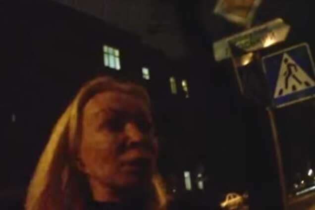 И буду нарушать: в Киеве блондинка из джипа устроила полицейским истерику