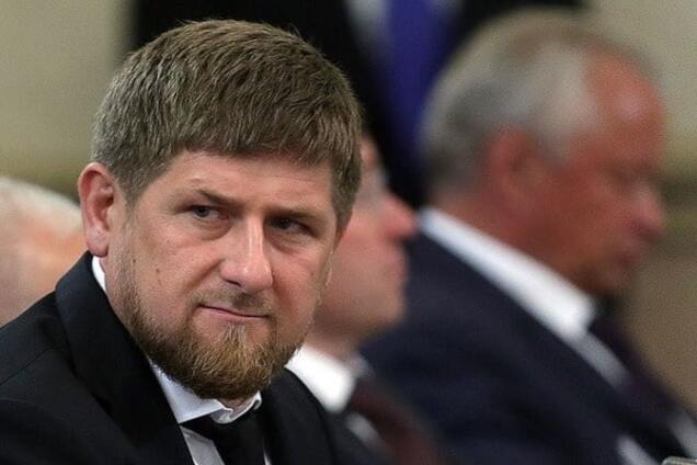 На Кадырова подали жалобу в ФСБ за выходку с 'оптическим прицелом'