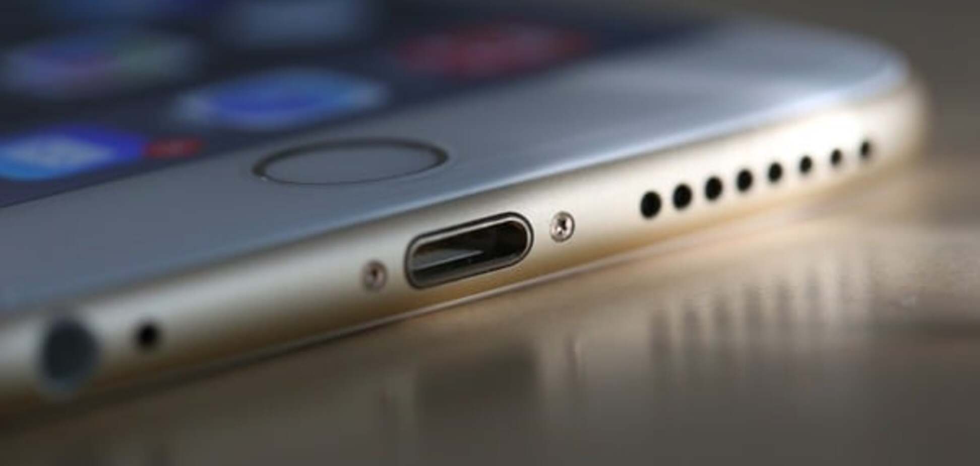 iPhone 7 выйдет с технологией беспроводной зарядки