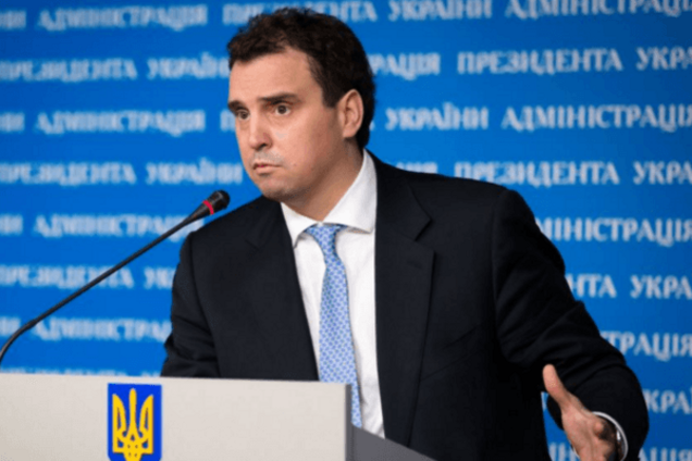 Очарования больше нет: послы ЕС, США и Канады ответили на отставку Абромавичуса